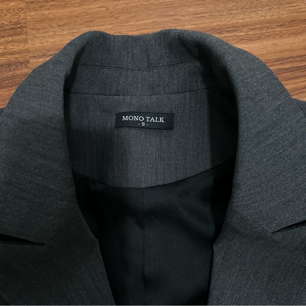 Mono Talk Blazer - Picture 5 of 10